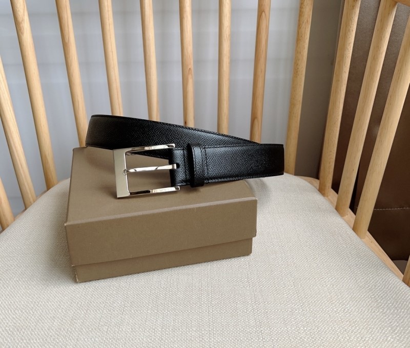 Bv*b*rry belts